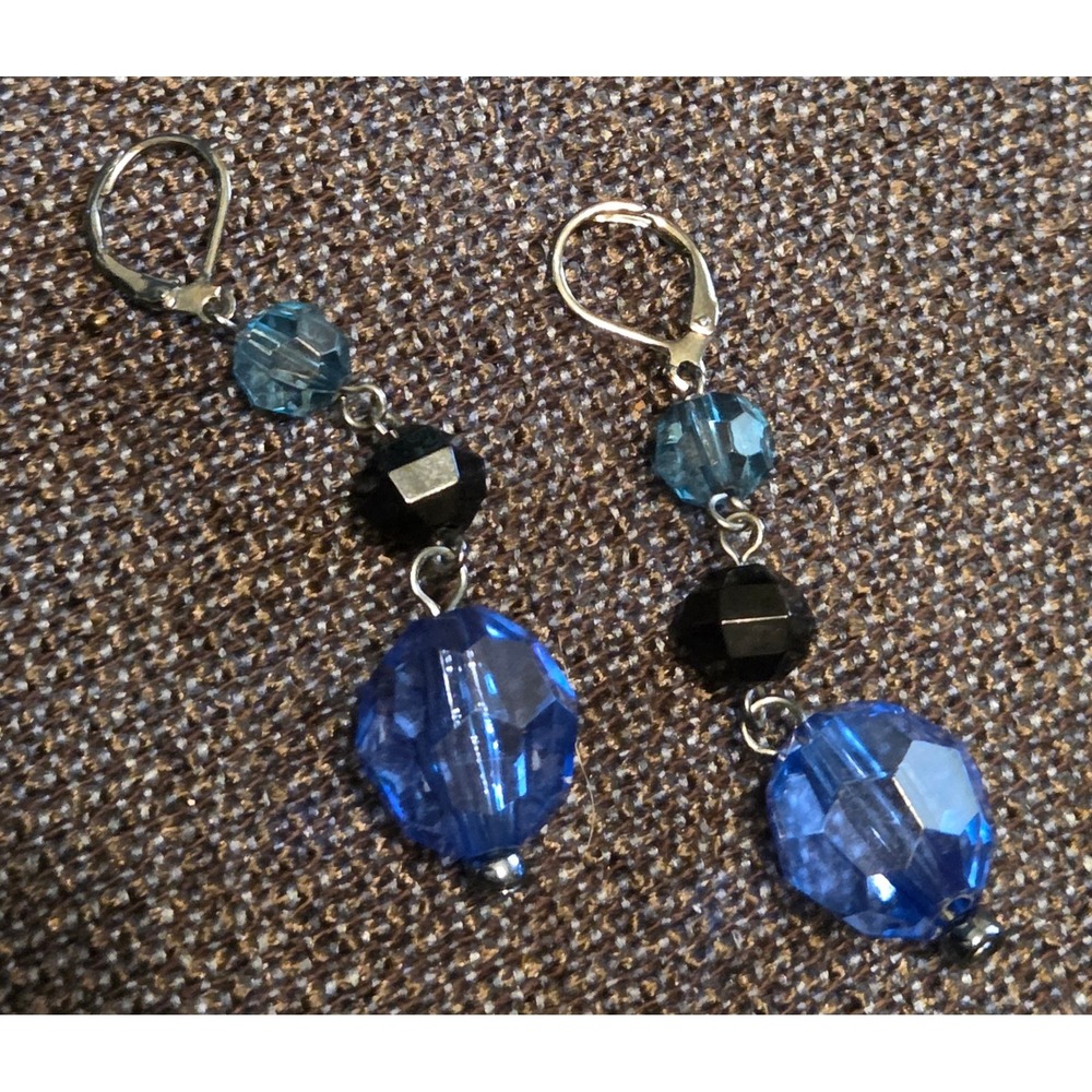 Blue Black Faceted Glass Bead Drop Earrings Silver Tone Leverback Dangle Jewelry